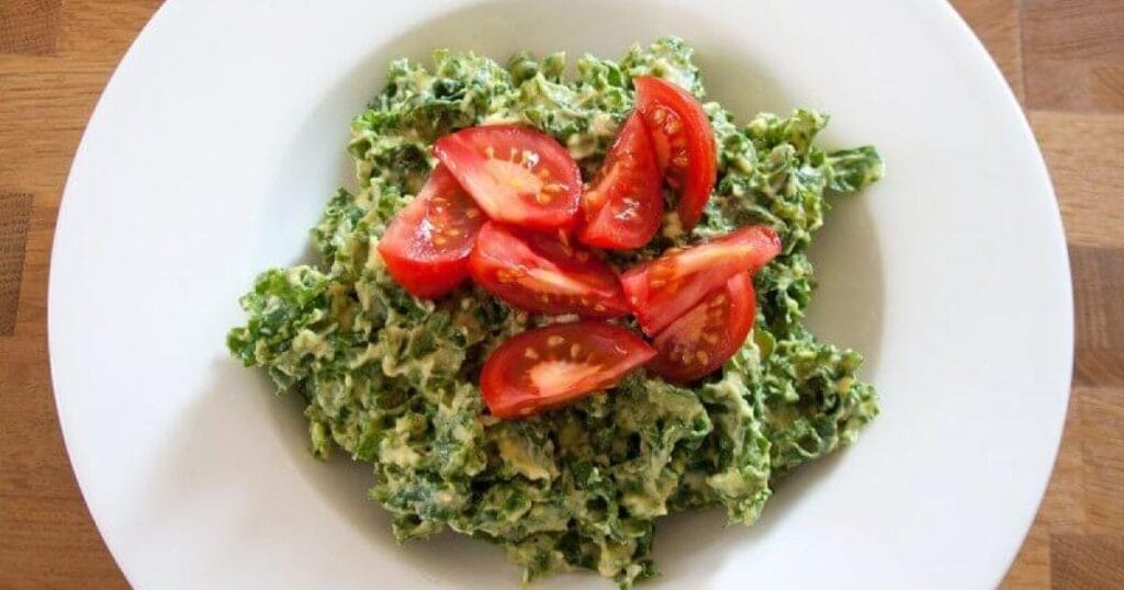 Salata od avokada, kelja i rajčice - VerVita